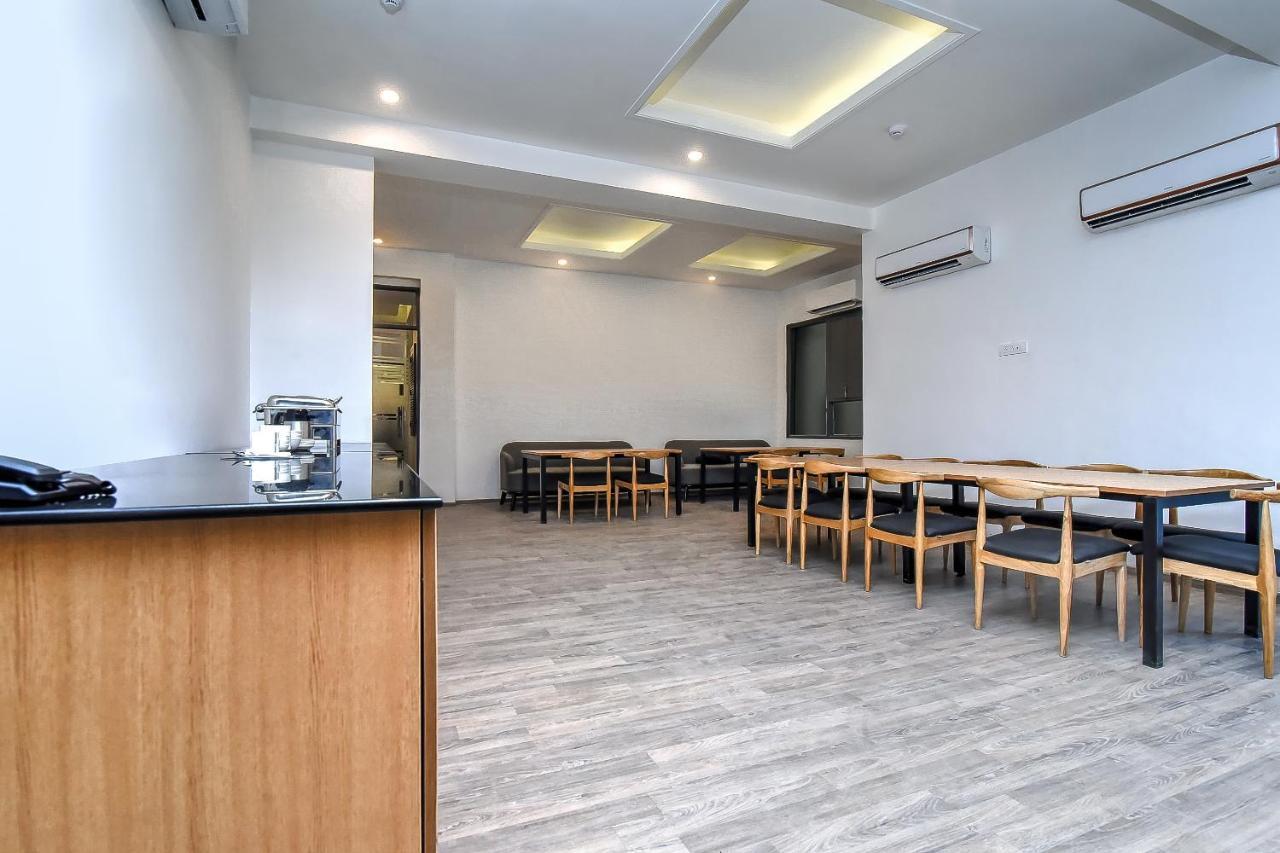 Hotel Oyo Townhouse 044 Sector 14 Gurugram Gurgáon Exteriér fotografie