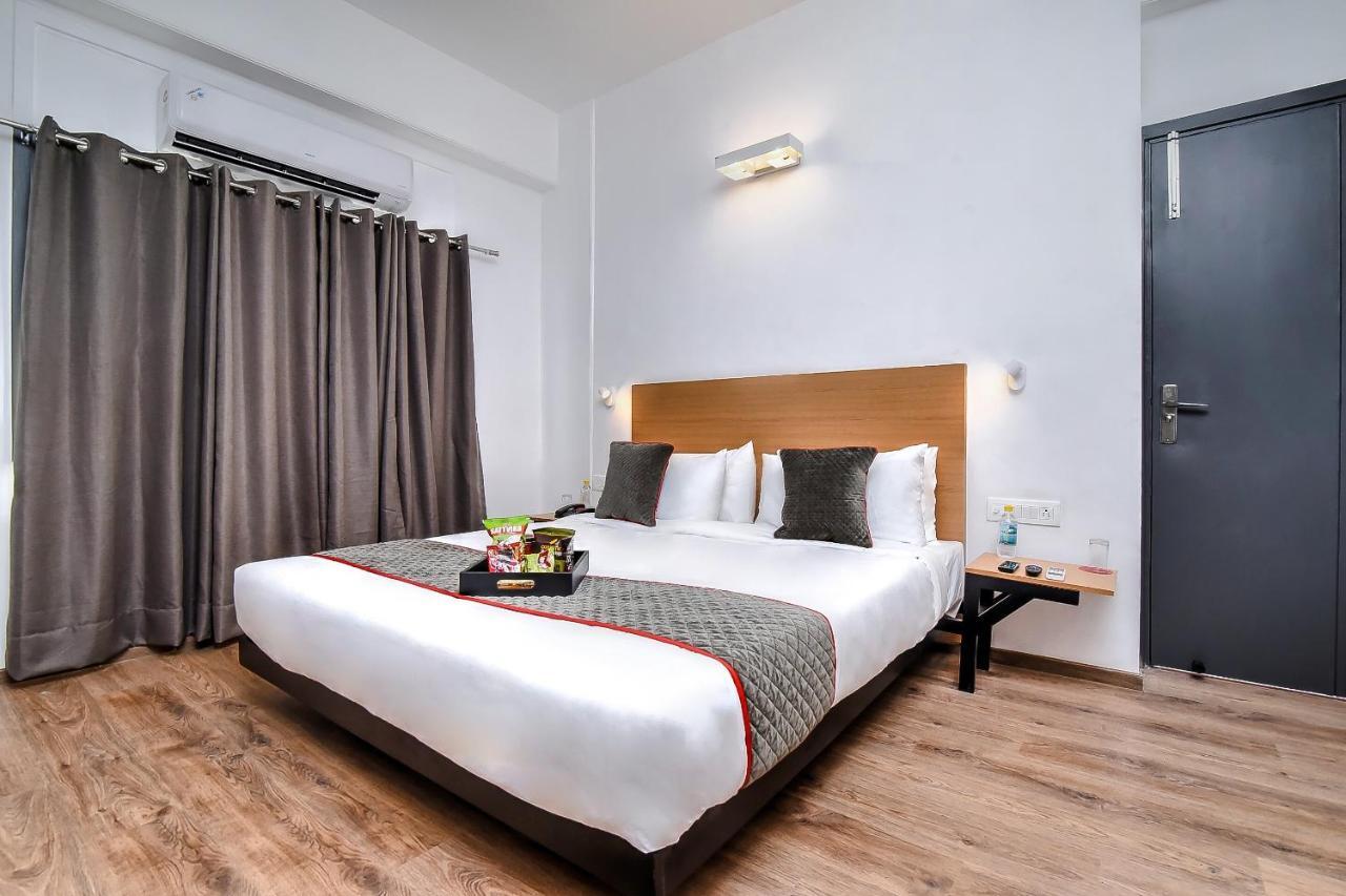 Hotel Oyo Townhouse 044 Sector 14 Gurugram Gurgáon Exteriér fotografie